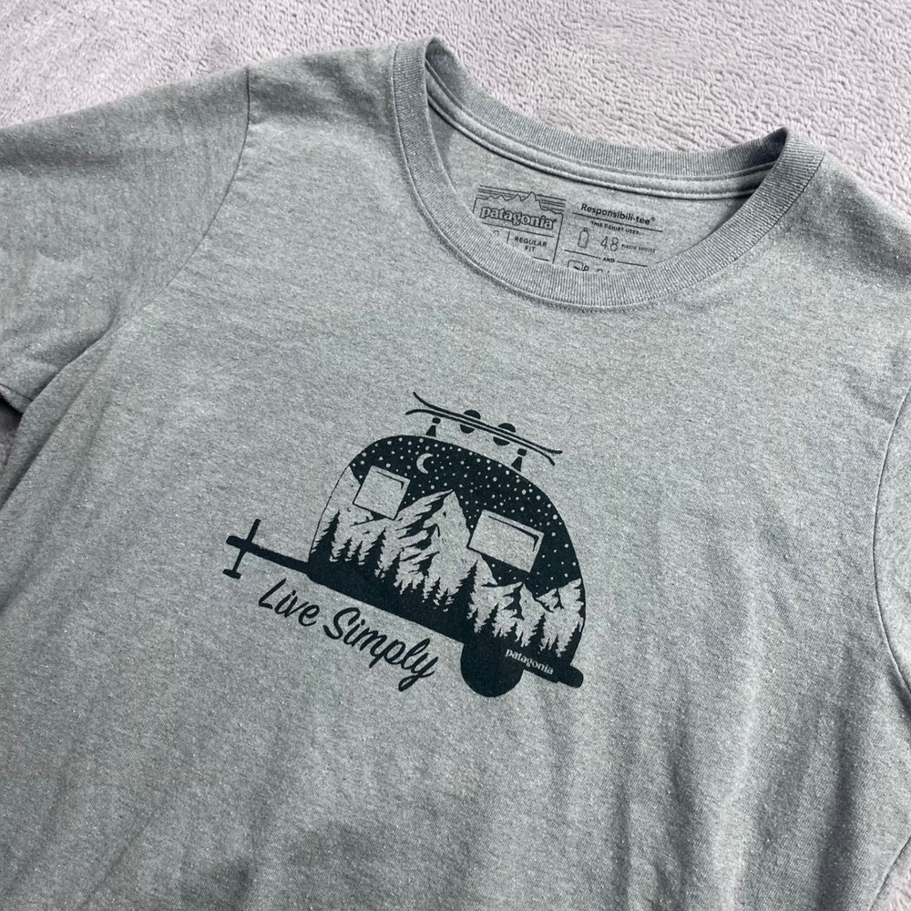 Patagonia Mens Responsibili-Tee Live Simply Camper Graphic T-Shirt Grey M
